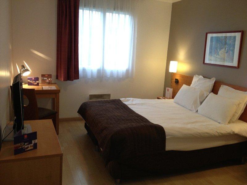 Aparthotel Sejours & Affaires Creteil Le Magistere Exterior foto